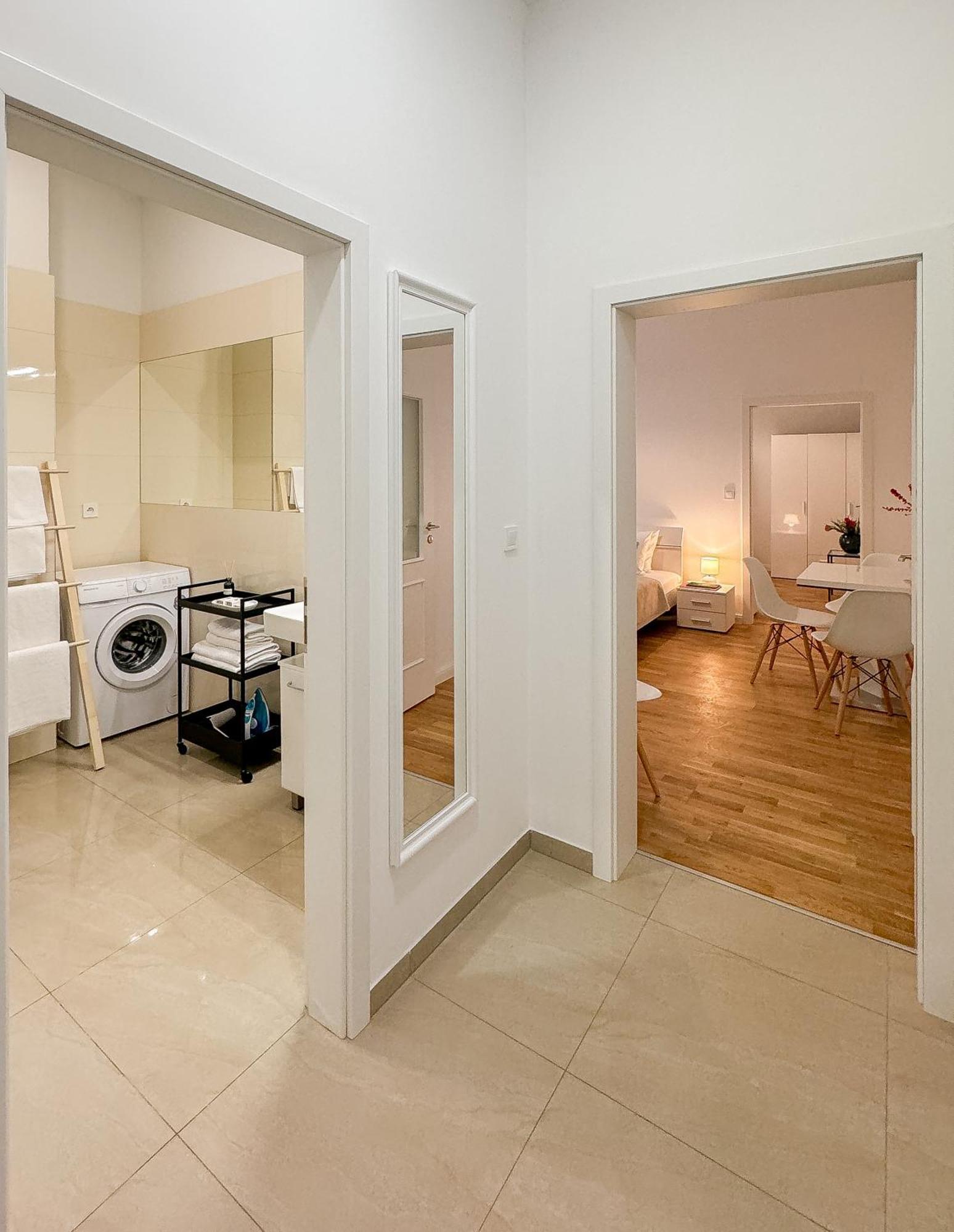 Turnkey I Wenceslas Square Apartments Prague Room photo