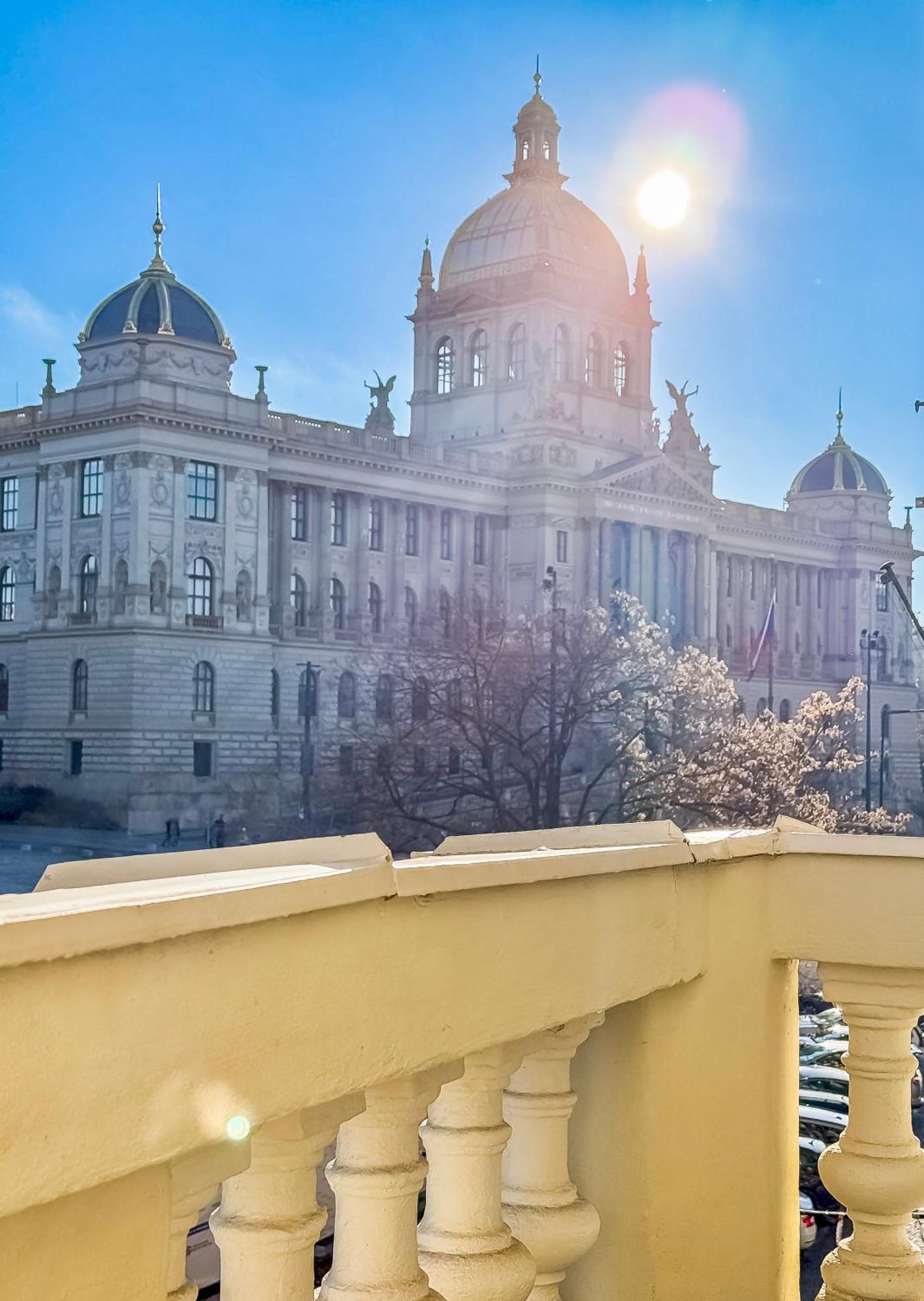 Turnkey I Wenceslas Square Apartments Prague Exterior photo